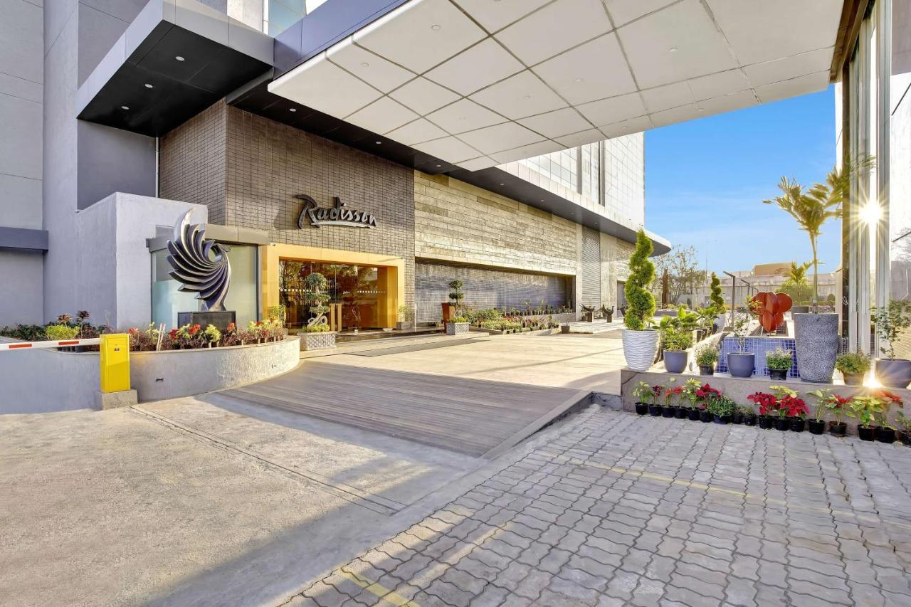 Radisson Hotel Nāthdwāra Exterior foto
